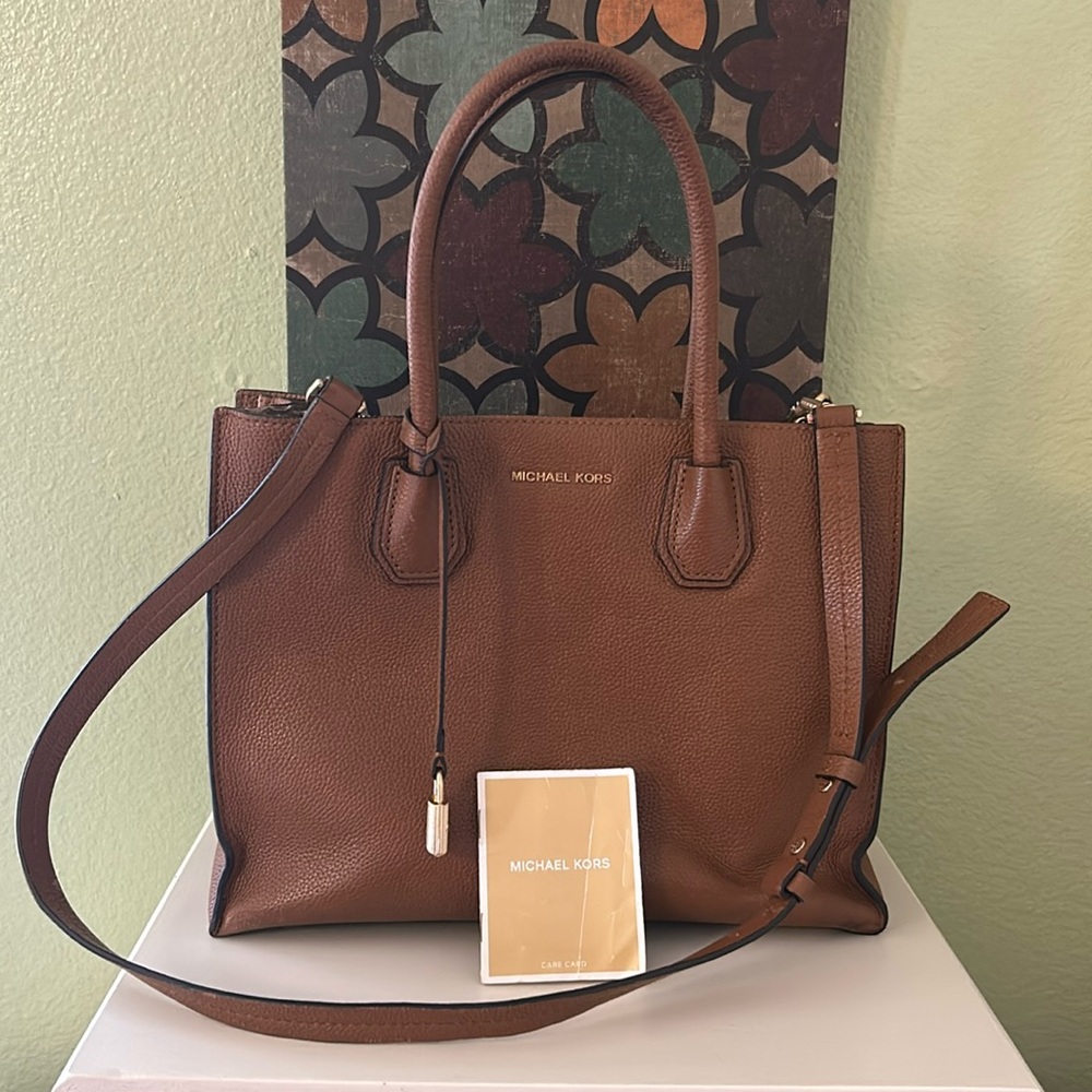 Michael Kors 2-in-1 Tote Bag/Purse